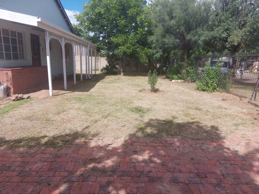 To Let 3 Bedroom Property for Rent in Morewag Free State